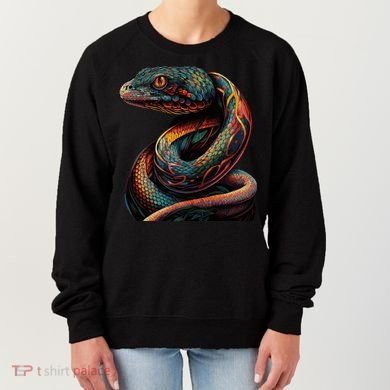 Realistic Snake Posing Women's Sweatshirt