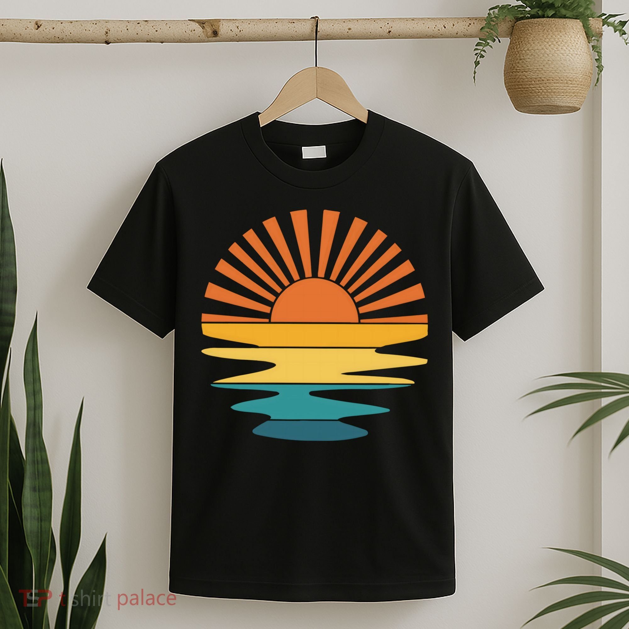 Retro Sunset Rays Wavy Vintage Retro Sunshine Sun Rays Beachy Vibes Retro Summer T-Shirt