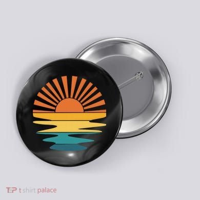 Retro Sunset Rays Wavy Vintage Retro Sunshine Sun Rays Beachy Vibes Retro Summer Button