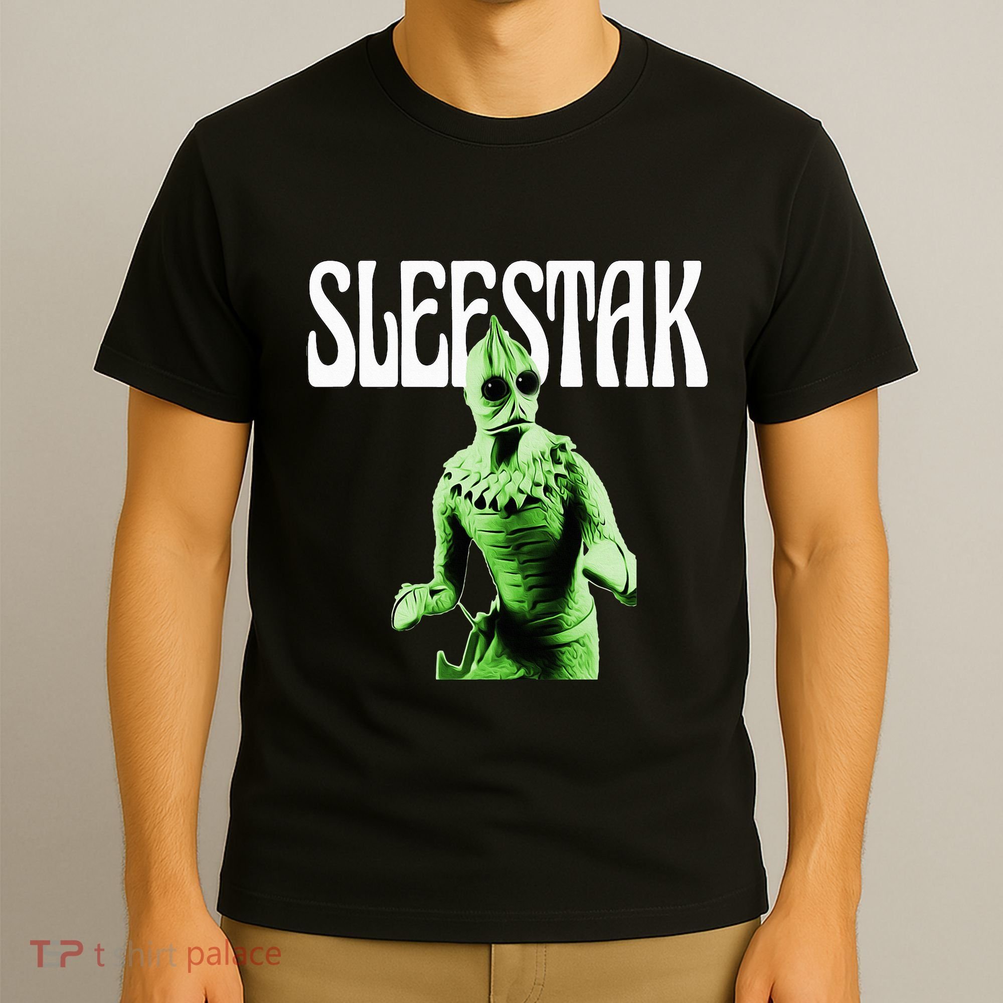 Retro Sleestak Reptilian Alien Graphic T-Shirt