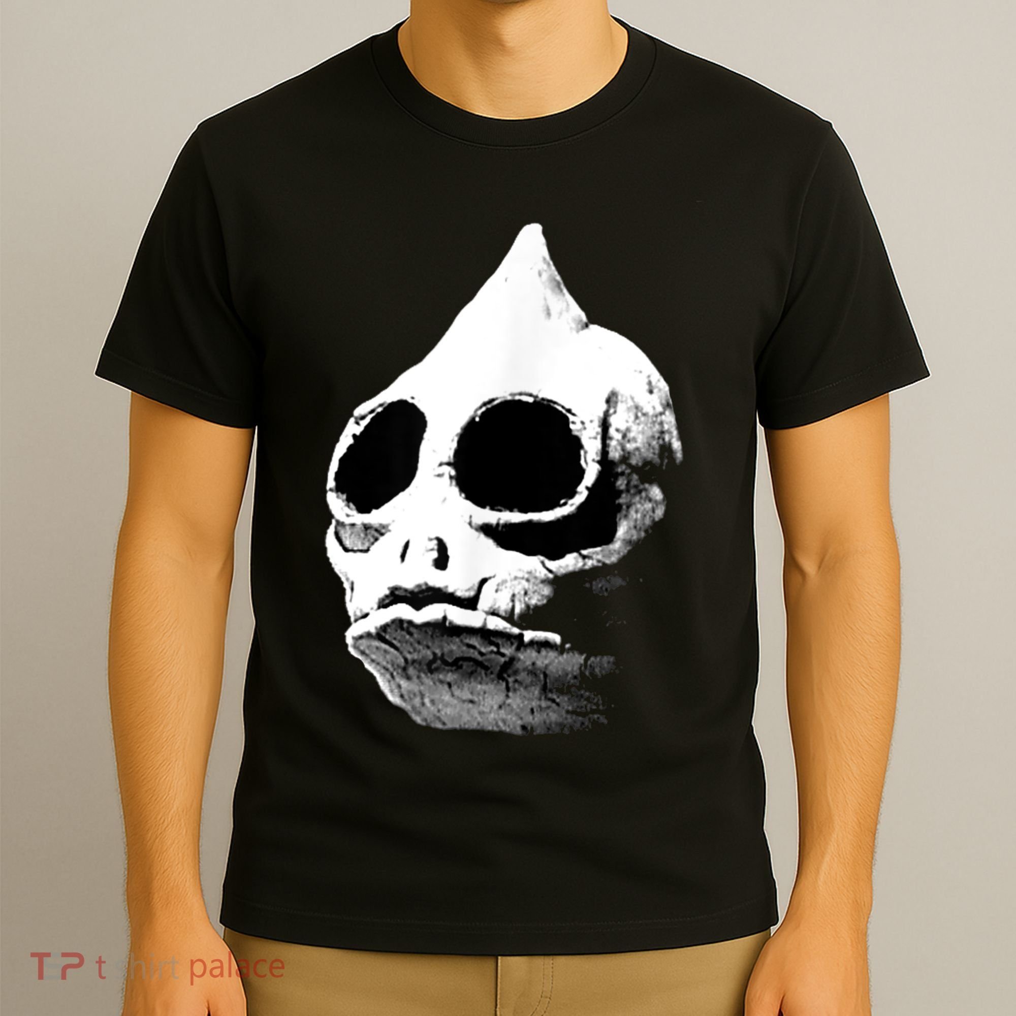 Retro Sleestak Reptilian Skull Graphic T-Shirt