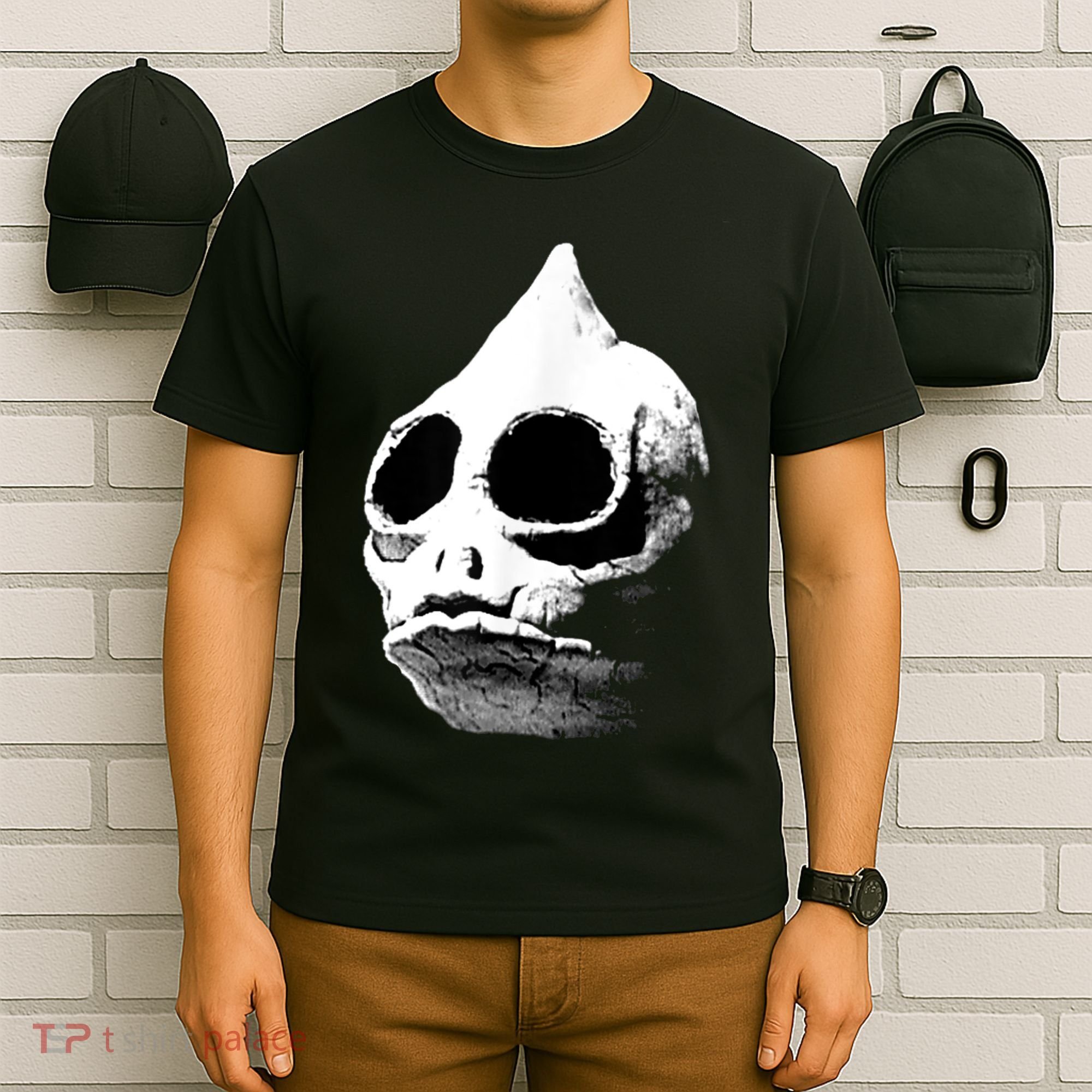 Retro Sleestak Reptilian Skull Graphic T-Shirt