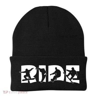 RIDE Snowboard, Snowboarder, Christmas Snowboarding Pullover Beanie
