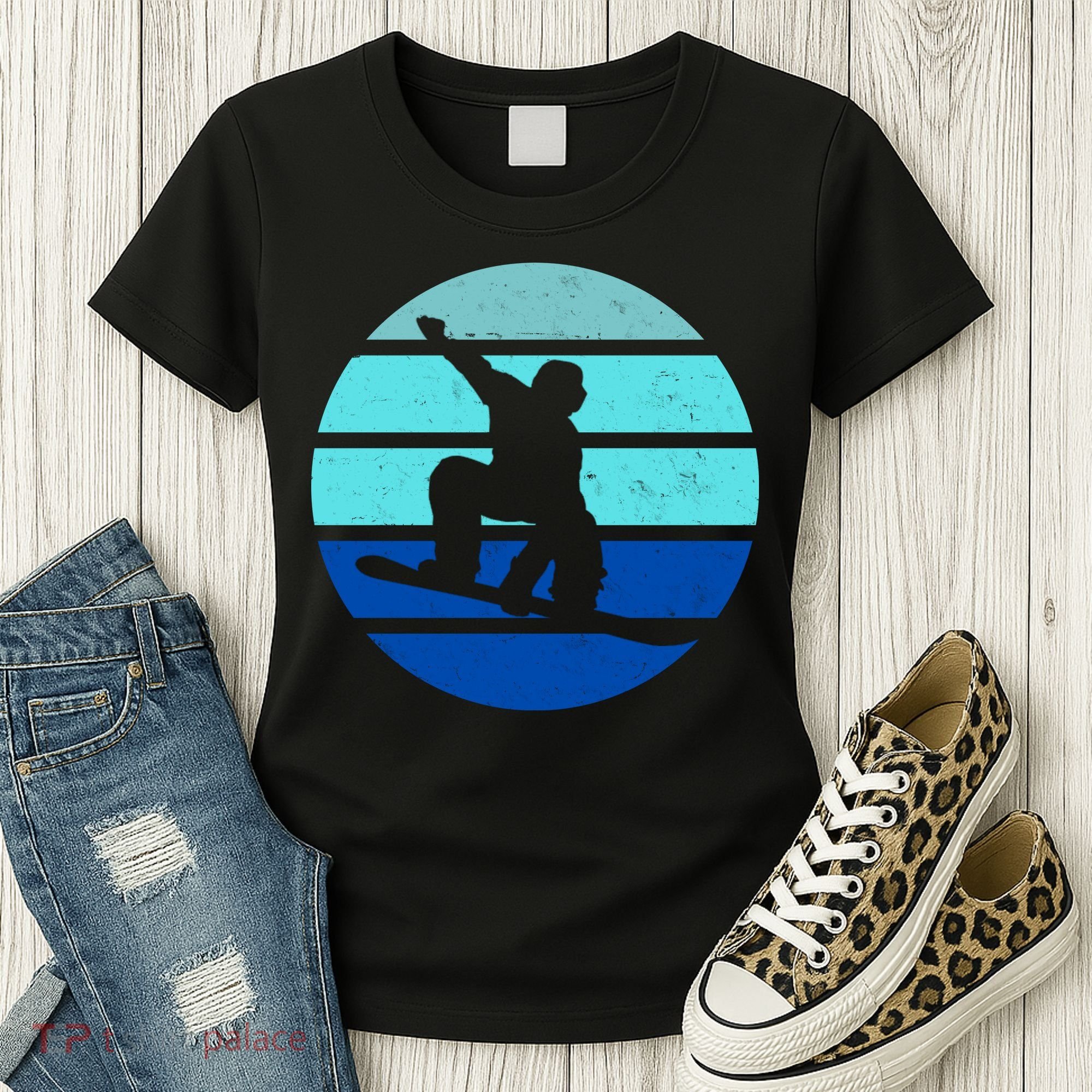 Retro Snowboarding Winter Sport Women's T-Shirt