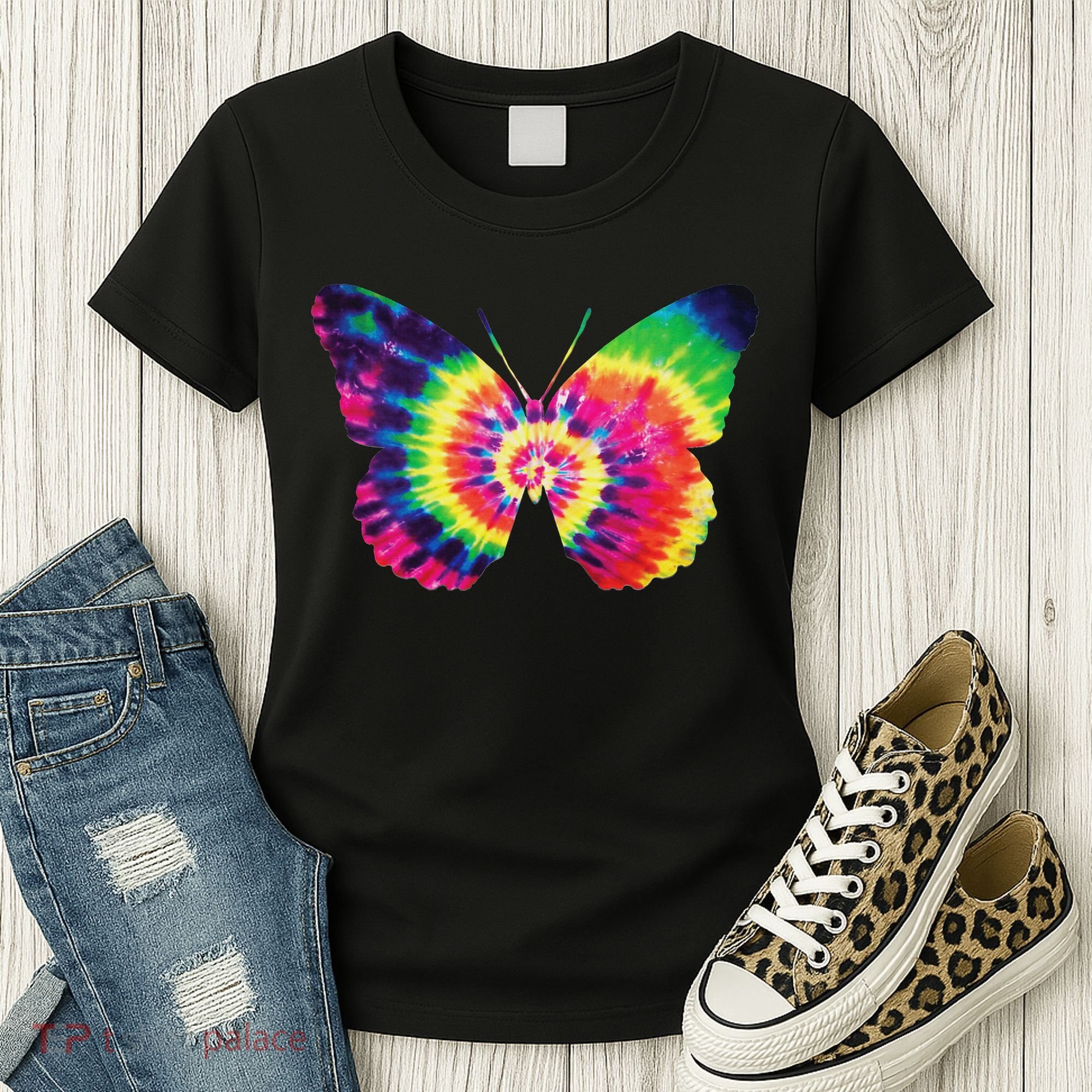 Rainbow Tie Dye Butterfly Tye Die Look Cool Women's T-Shirt