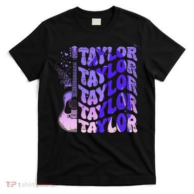 Retro Taylor First Name Vintage Taylor Name Groovy T-Shirt