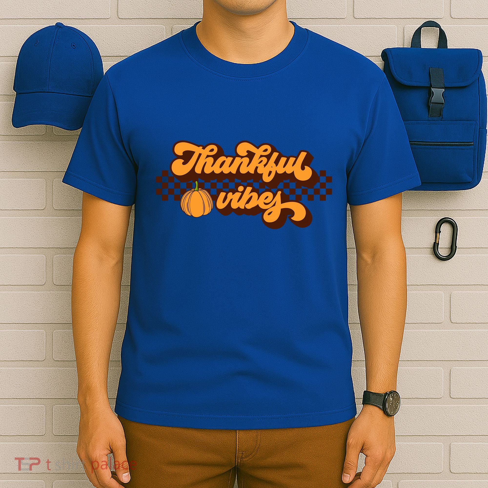 Retro Thankful Vibes Thanksgiving Fall Season Gift T-Shirt