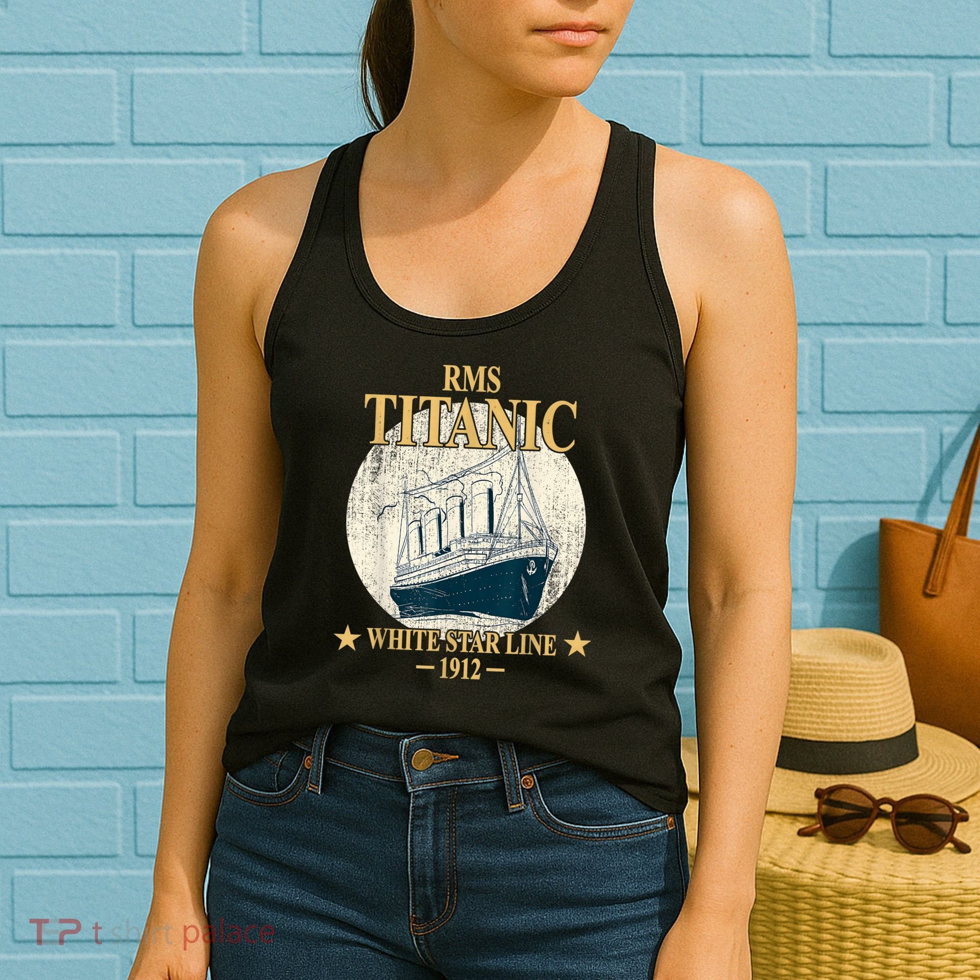 RMS TITANIC White Star Line Cruise Ship 1912 boy girl kid Women's Tank Top