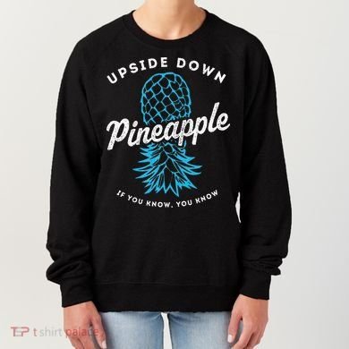 Retro Upside Down Pineapple Swinger Women's Sweatshirt