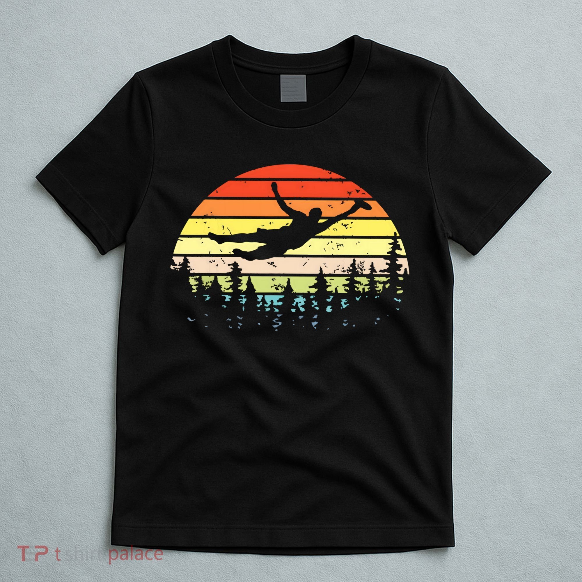 Retro Ultimate Frisbee Player Vintage Flying Disc T-Shirt