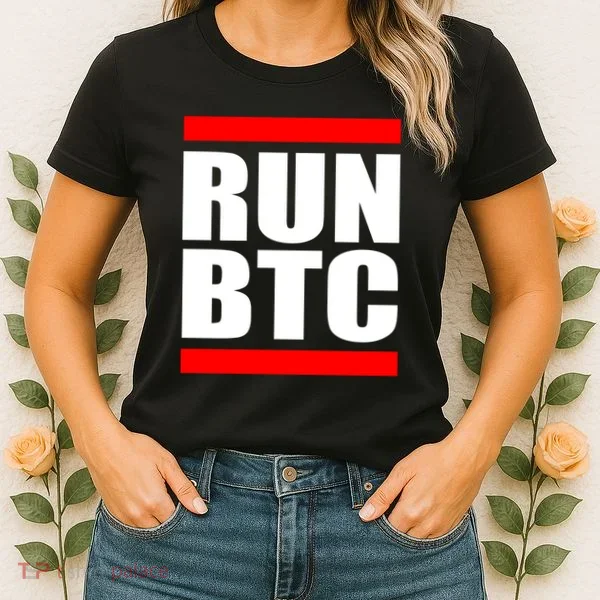 Run BTC Bitcoin Cryptocurrency Crypto Moon Hodl Women's T-Shirt