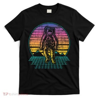 Retro Vintage Astronaut Spaceman Universe Planets Galaxy T-Shirt