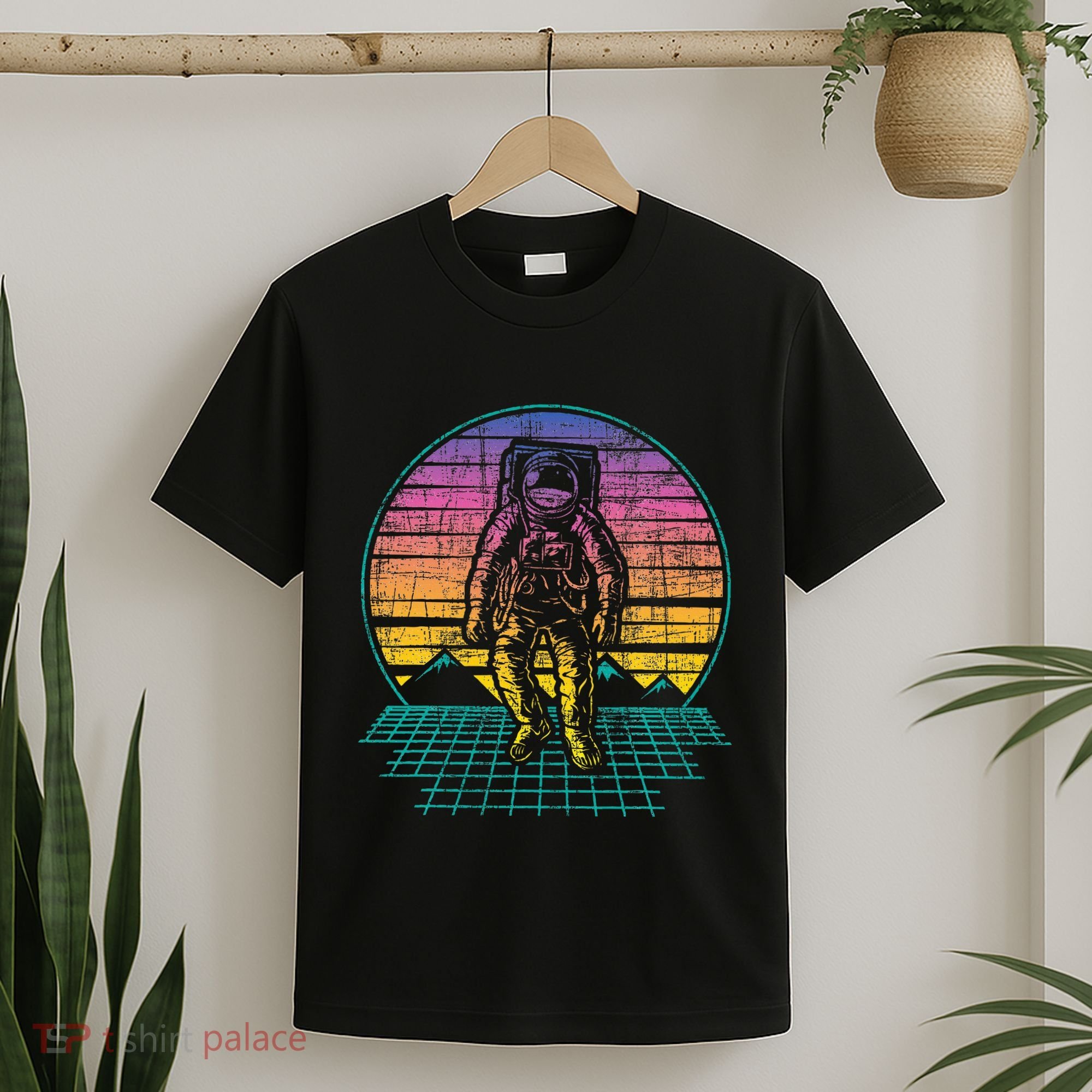Retro Vintage Astronaut Spaceman Universe Planets Galaxy T-Shirt
