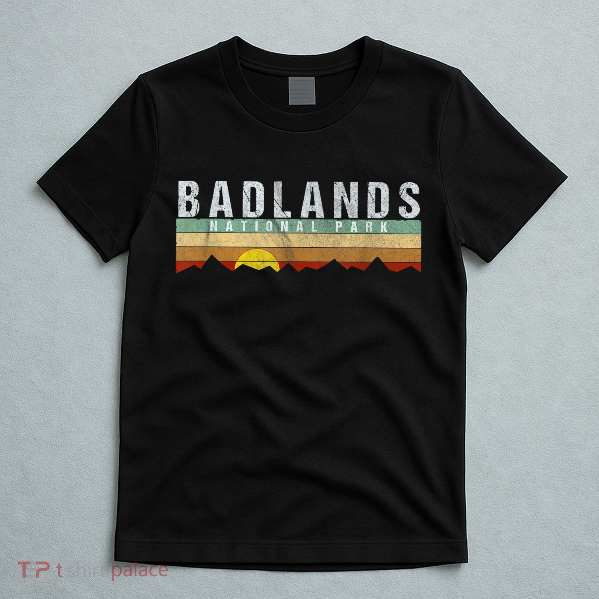 Retro Vintage Badlands National Park T-Shirt