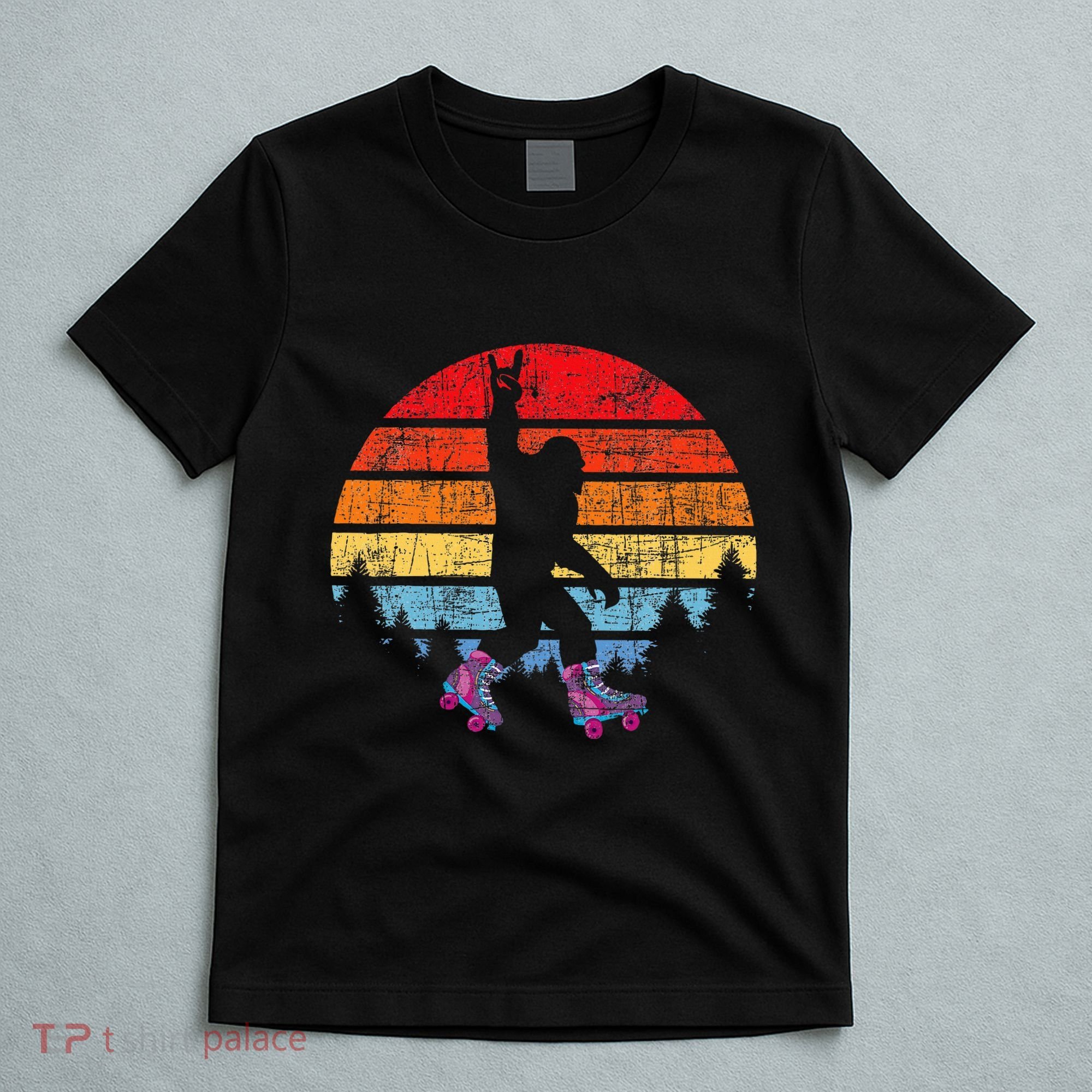 Retro Vintage Bigfoot Skater Roller Skating Roller Derby T-Shirt