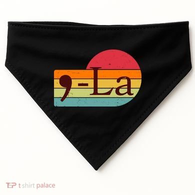 Retro Vintage Comma La Kamala Harris 2024 USA-Made Doggie Bandana