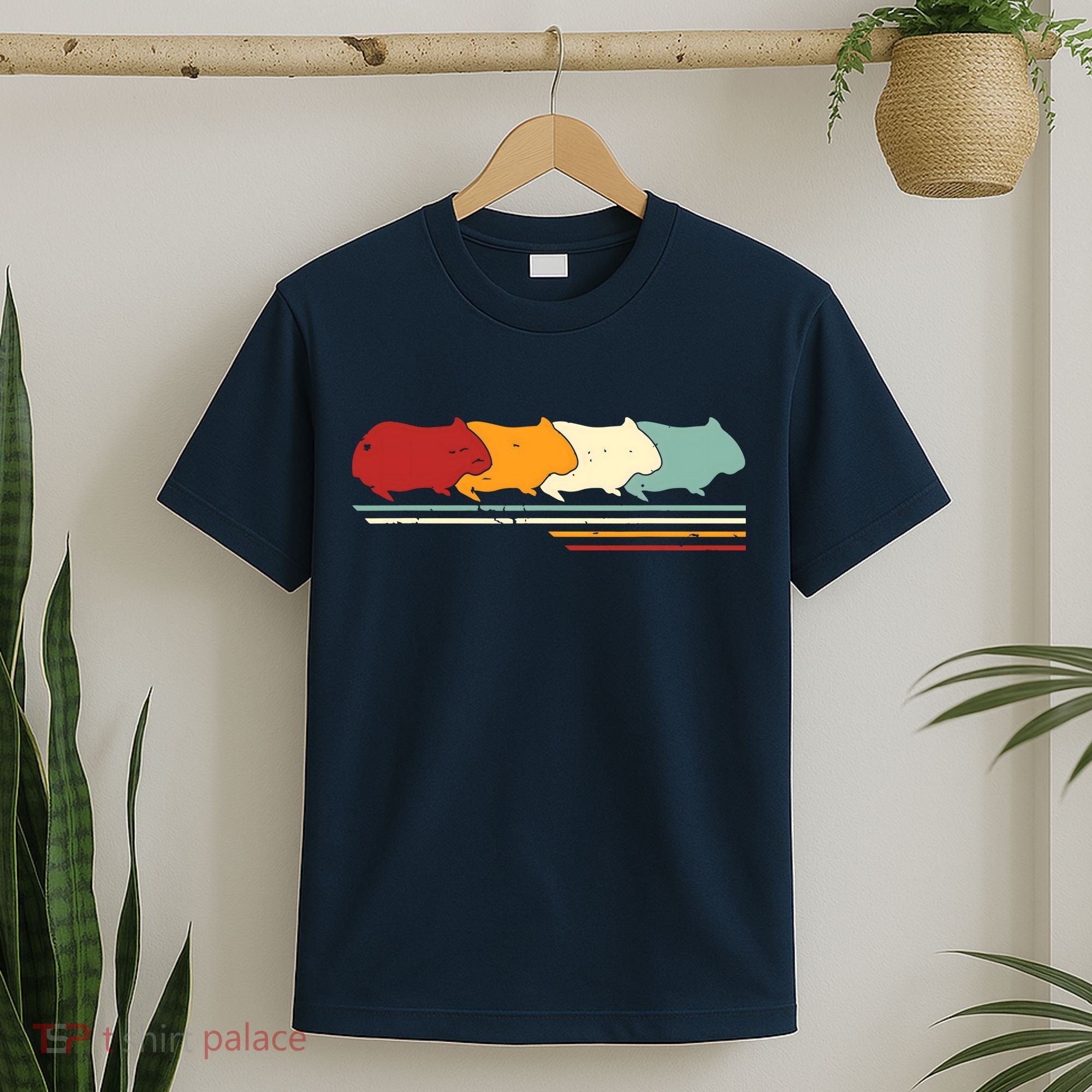Retro Vintage Guinea Pig Animal Lover Gift T-Shirt