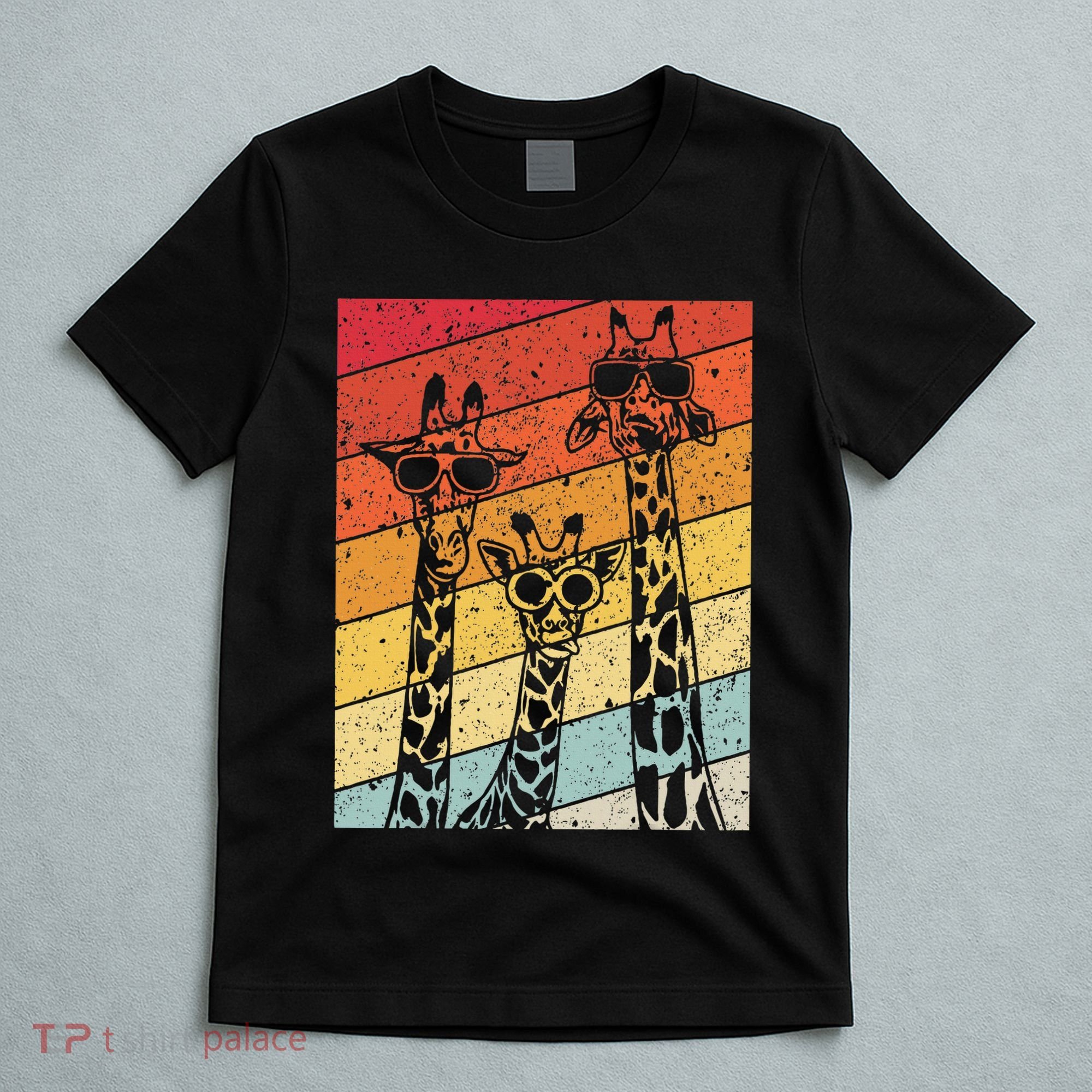 Retro Vintage Giraffe Sunglasses Gifts Funny Animal Lover T-Shirt