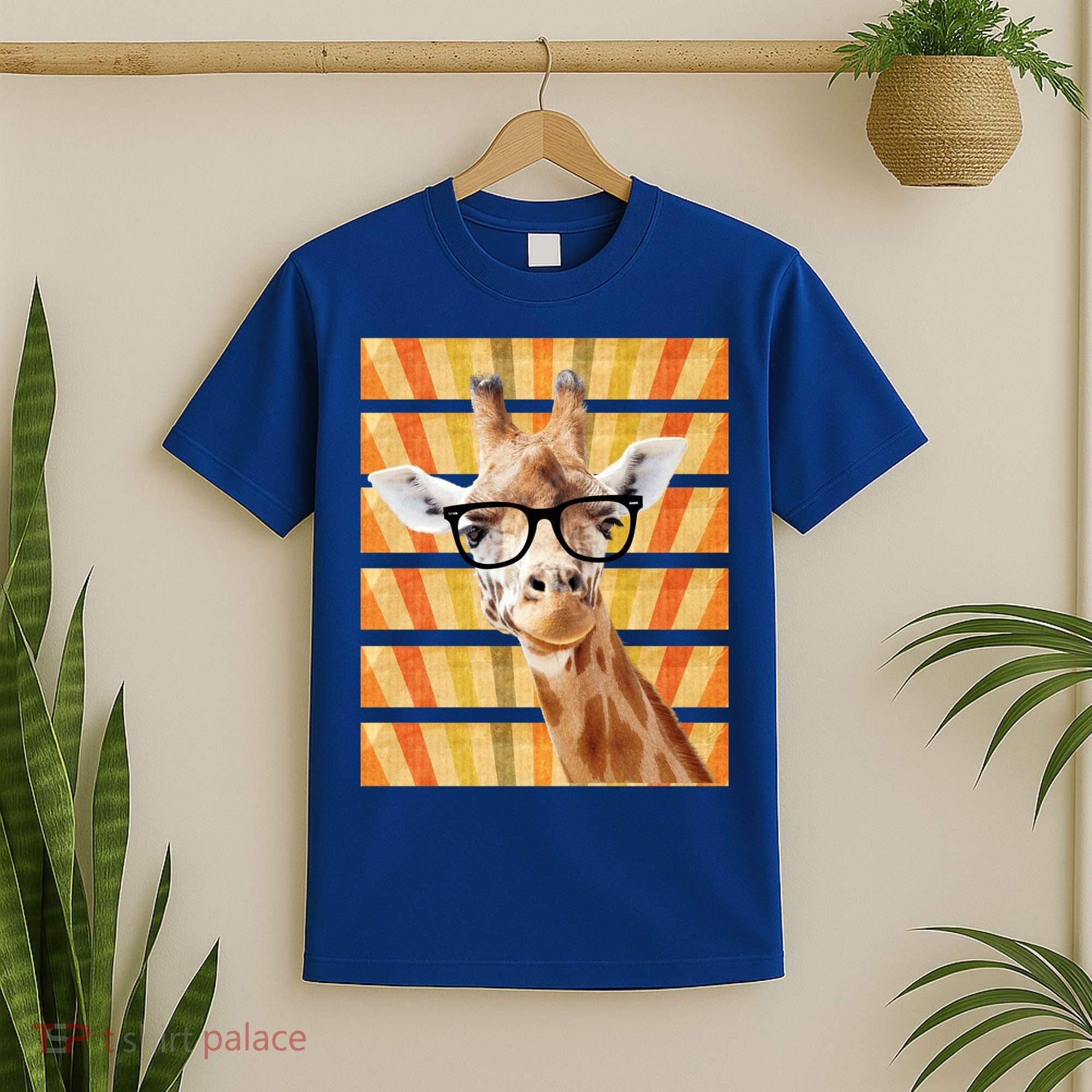 Retro Vintage Giraffe Sunglasses Funny Animal Lover Cool Gift T-Shirt