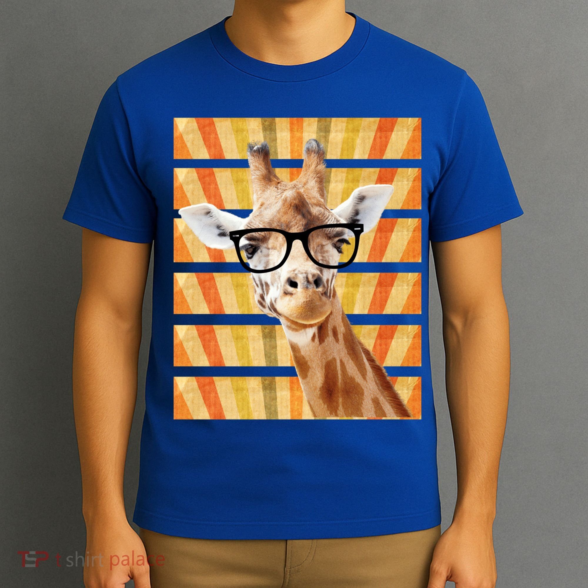 Retro Vintage Giraffe Sunglasses Funny Animal Lover Cool Gift T-Shirt