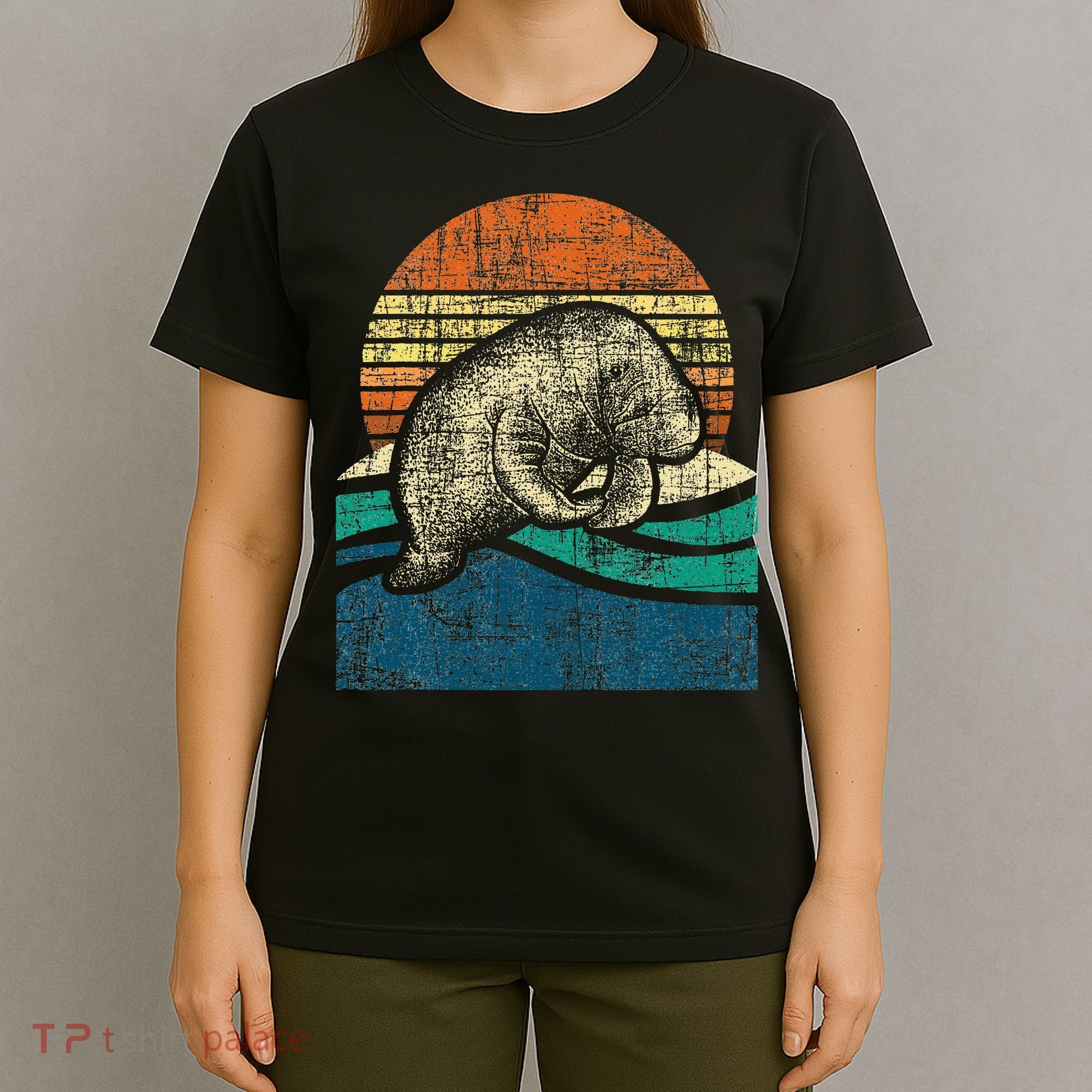 Retro Vintage Manatee Zookeeper Zoologist Marine Biologist T-Shirt