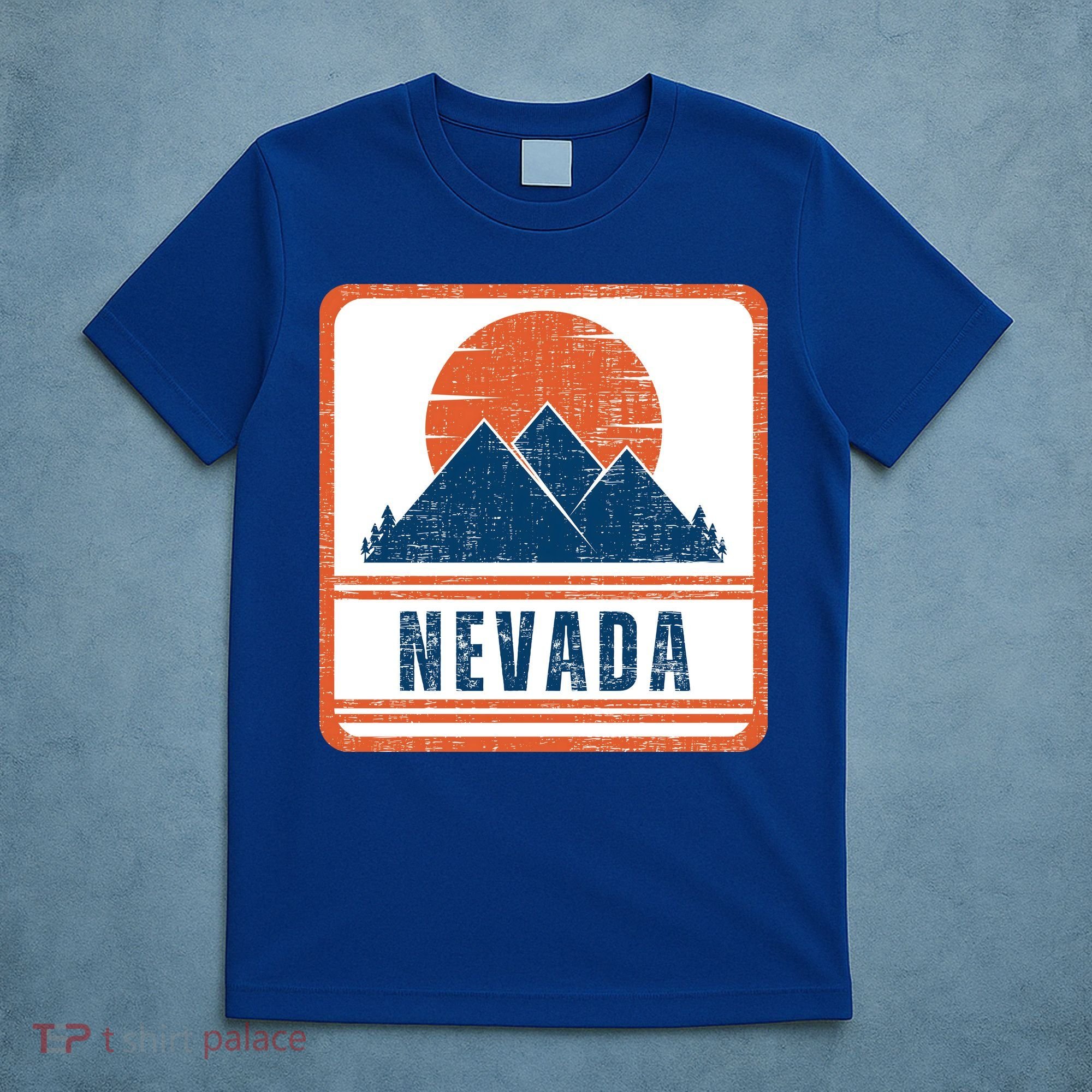 Retro Vintage Nevada USA Mountain Gift For Men T-Shirt