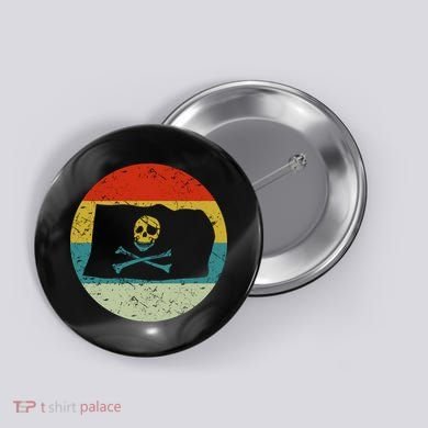 Retro Vintage Pirate Flag Button
