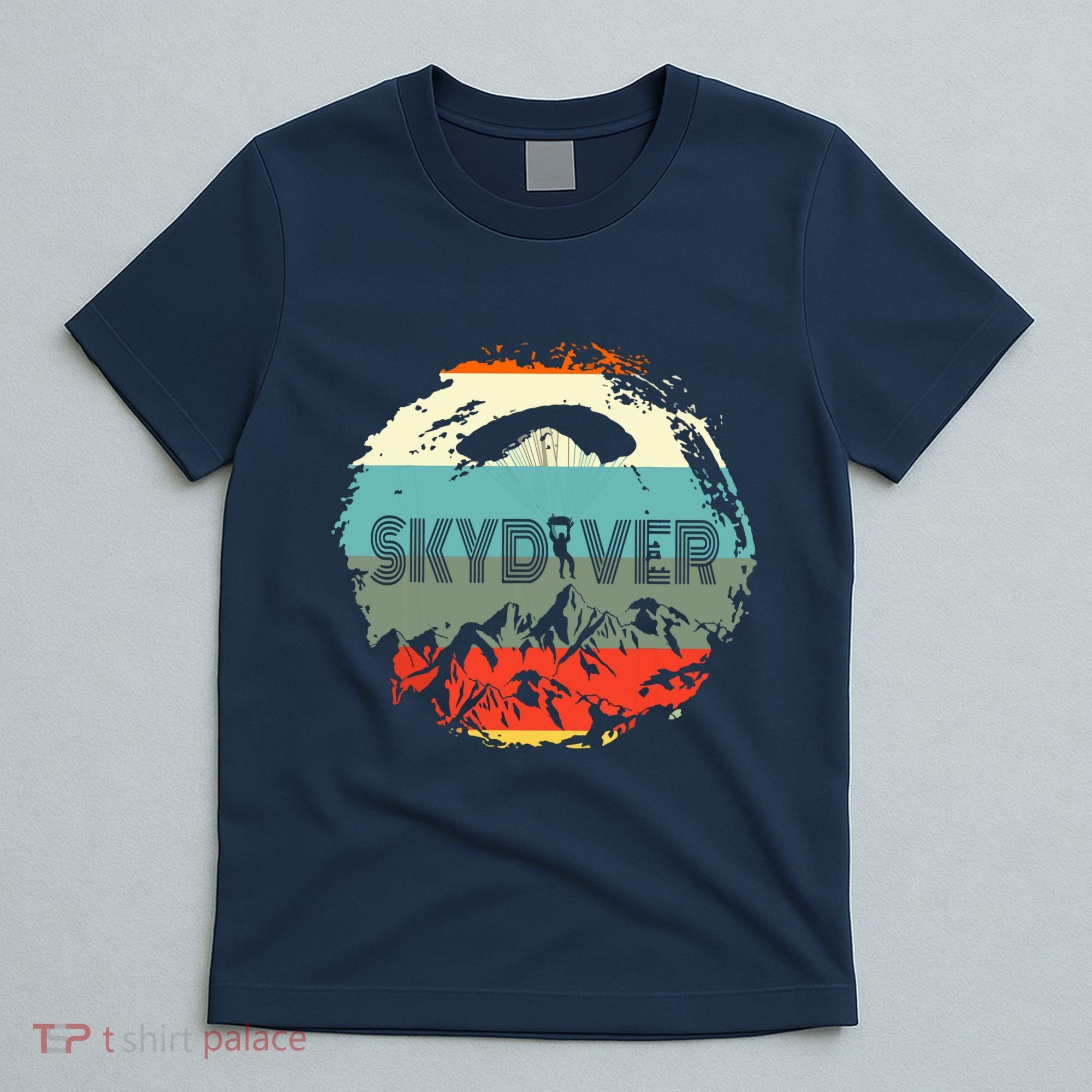 Retro Vintage Skydiver Skydiving Parachuting Skydive Gift T-Shirt