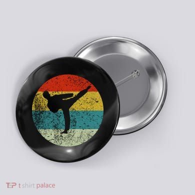 Retro Vintage Taekwondo Button