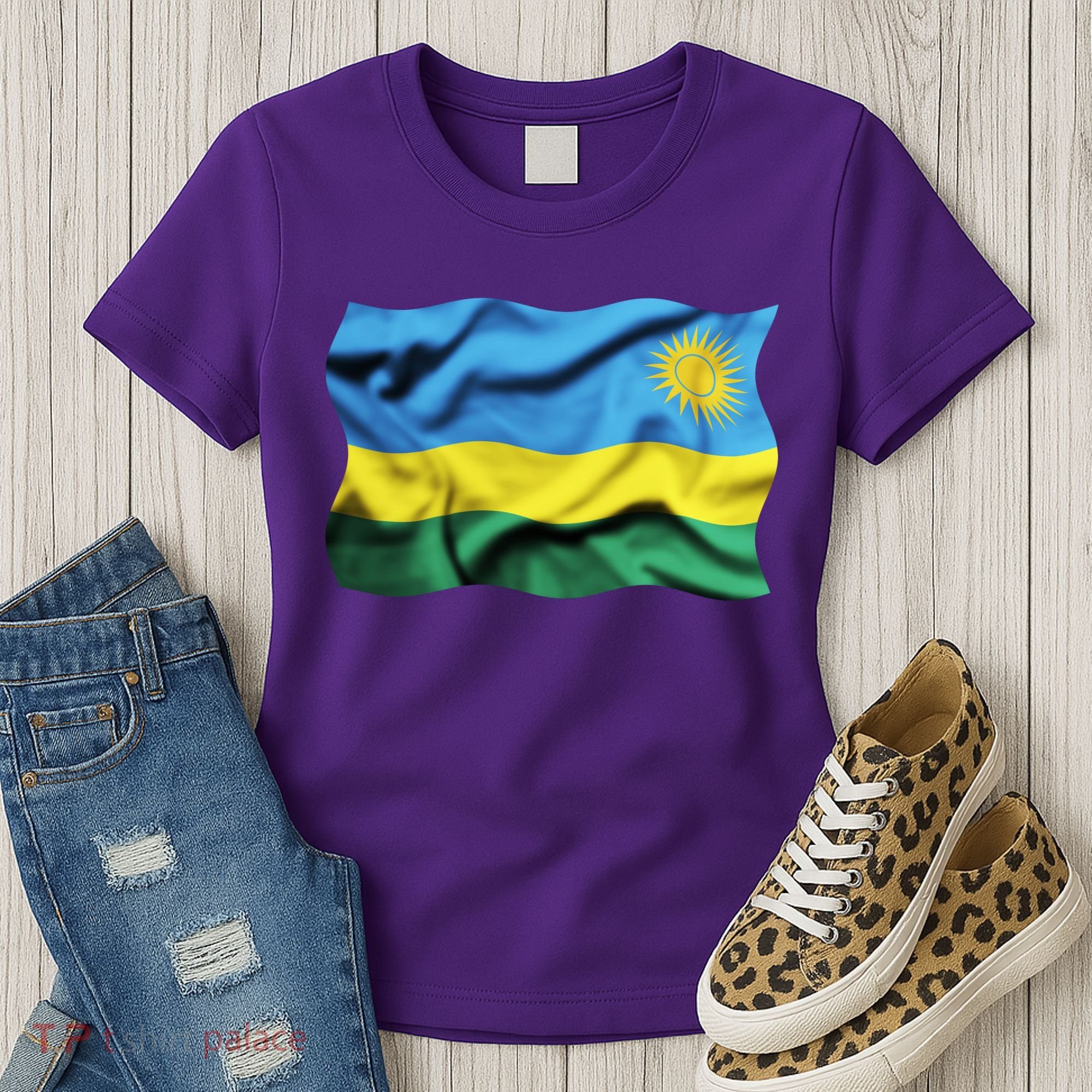 Rwanda Wavey Flag Women's T-Shirt