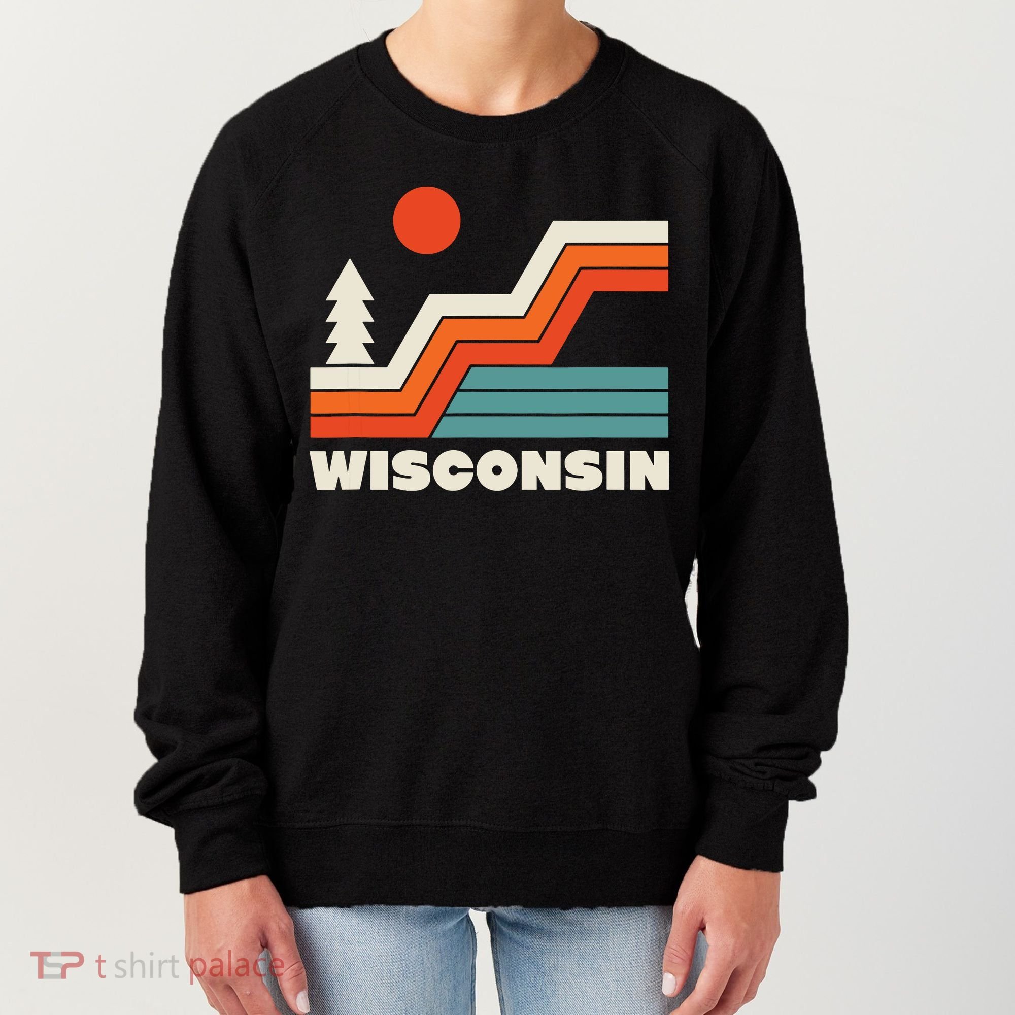 Retro Wisconsin Outdoors Nature Women's Sweatshirt
