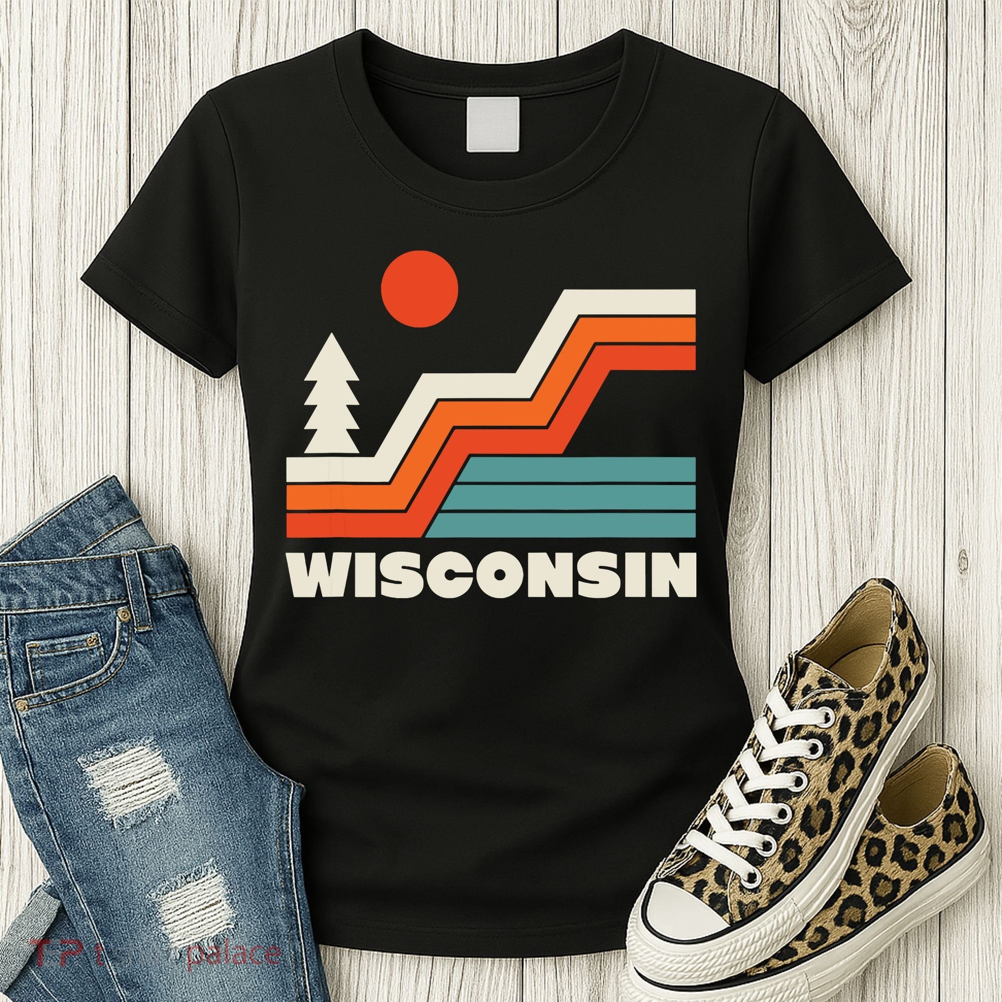 Retro Wisconsin Outdoors Nature Women's T-Shirt