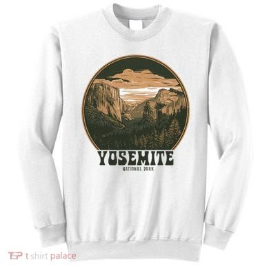 Retro Yosemite Halfdome National Park Vintage Sweatshirt