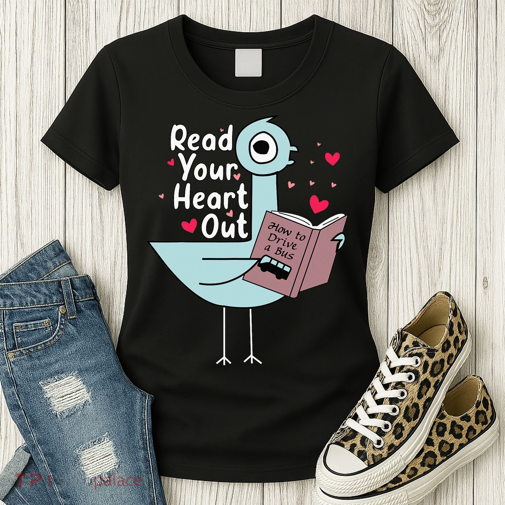 Read Your Heart Out Pigeon Cute Teacher Book Lover Women's T-Shirt