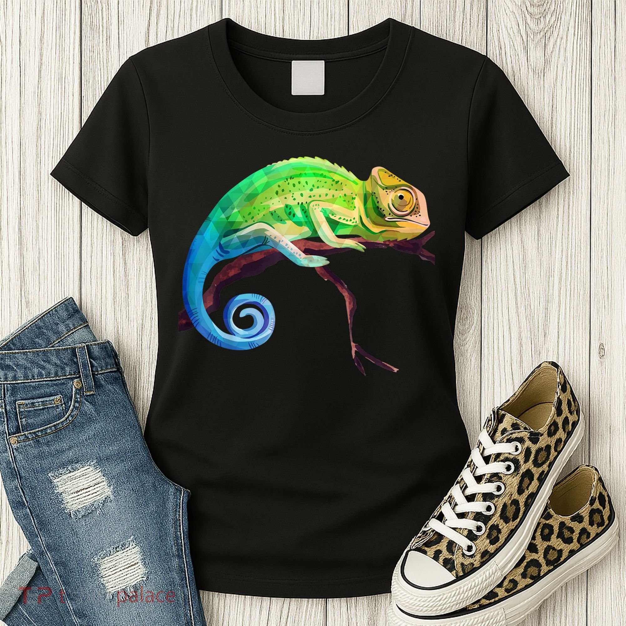 Reptile Zoo Keeper Idea Lizard Safari Chameleon Women's T-Shirt