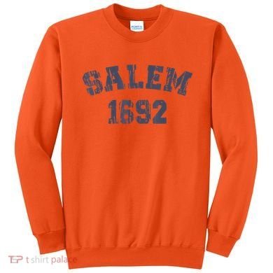 Salem 1692 Halloween Witch Retro Sweatshirt