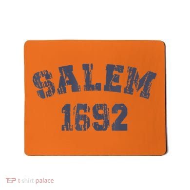 Salem 1692 Halloween Witch Retro Mousepad