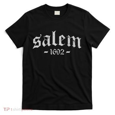 Salem 1692 Salem Witch Trials Retro Vintage Distressed T-Shirt