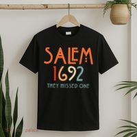 Salem 1692 They Missed One Salem Witch 1692 Halloween T-Shirt thumb 2