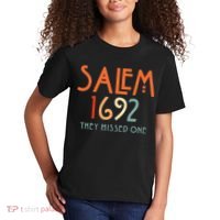 Salem 1692 They Missed One Salem Witch 1692 Halloween Kids T-Shirt thumb 2