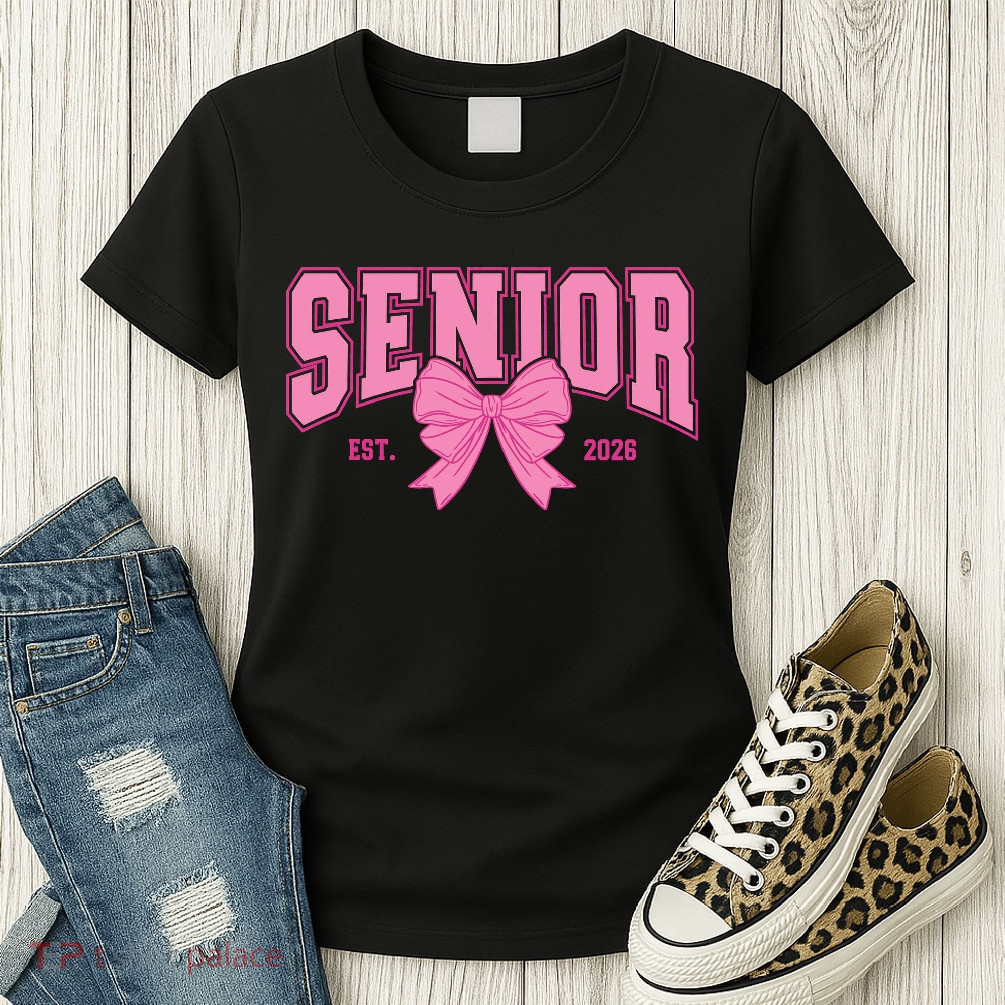 Senior 2026 Coquette Pink Bow Graduation Graduate Women's T-Shirt
