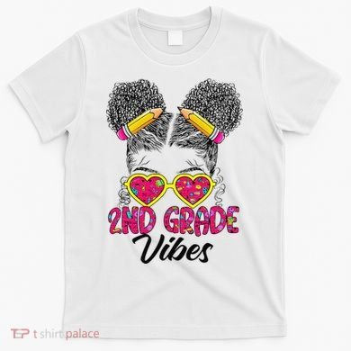 Second 2nd Grade Vibes Messy Bun Back To School Afro T-Shirt