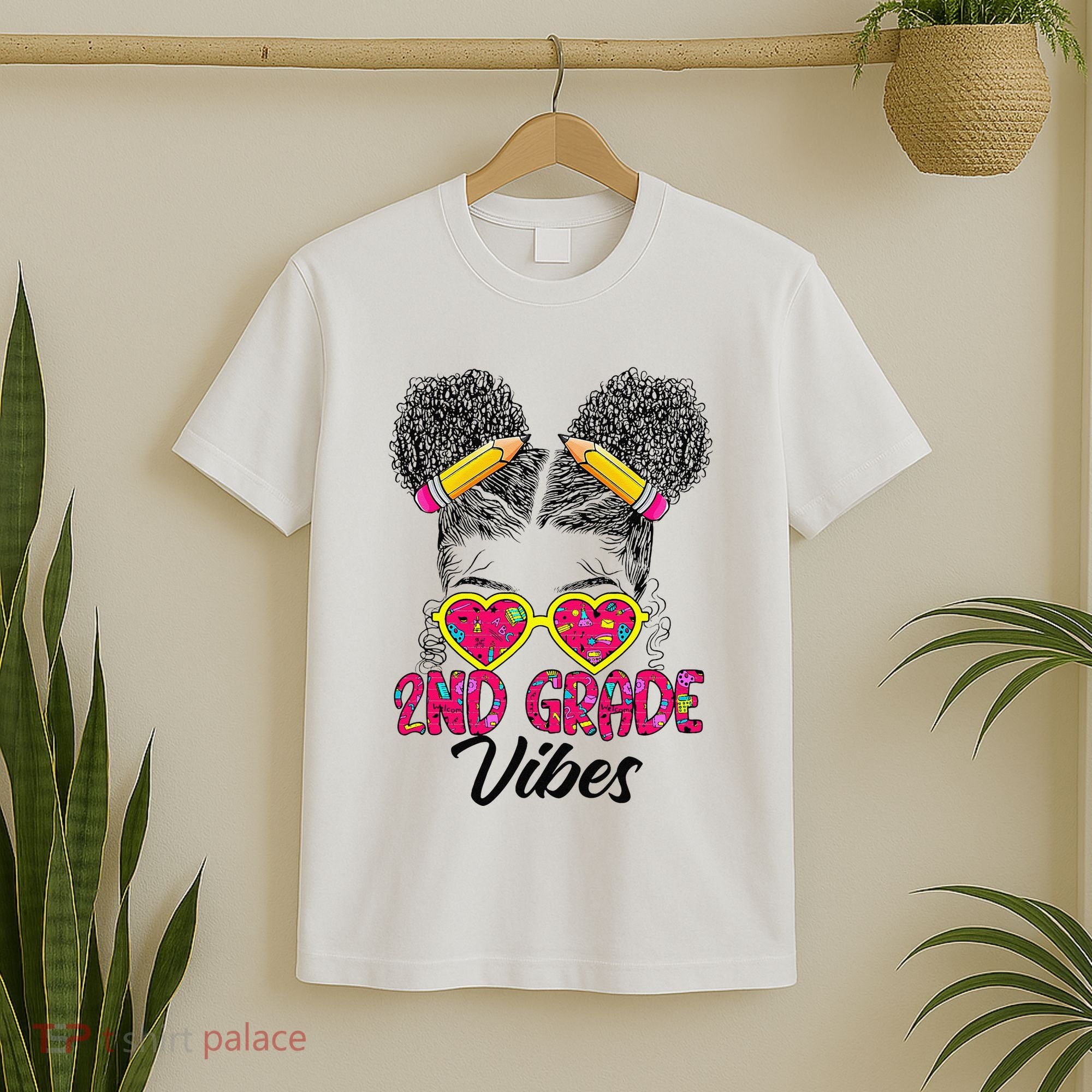 Second 2nd Grade Vibes Messy Bun Back To School Afro T-Shirt