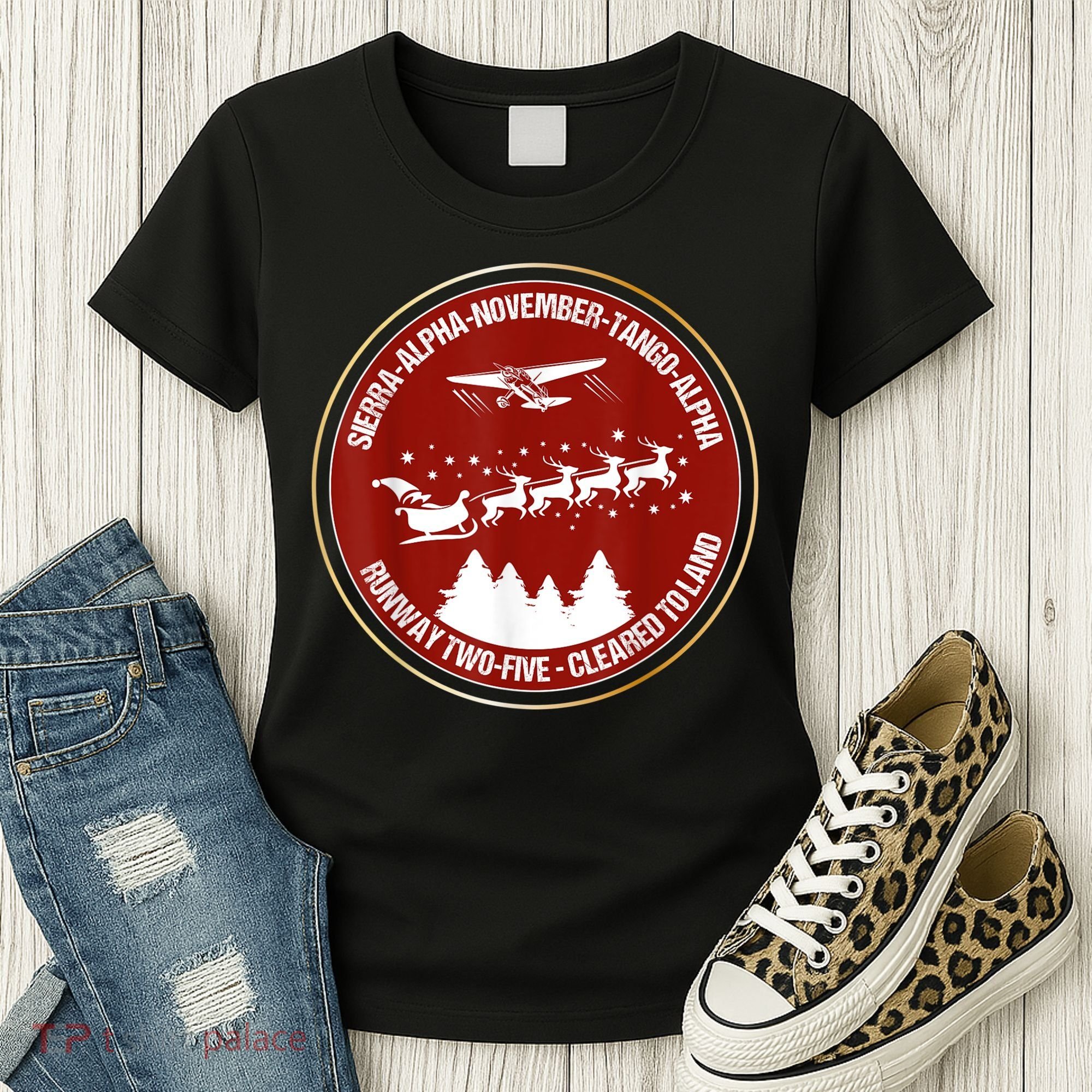 Santa Airlines Aviation Holiday Retro Pilot Christmas Women's T-Shirt
