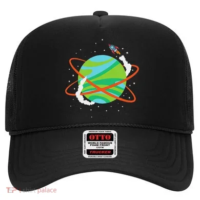Spacecraft Approaching A Distant Exoplanet Hat