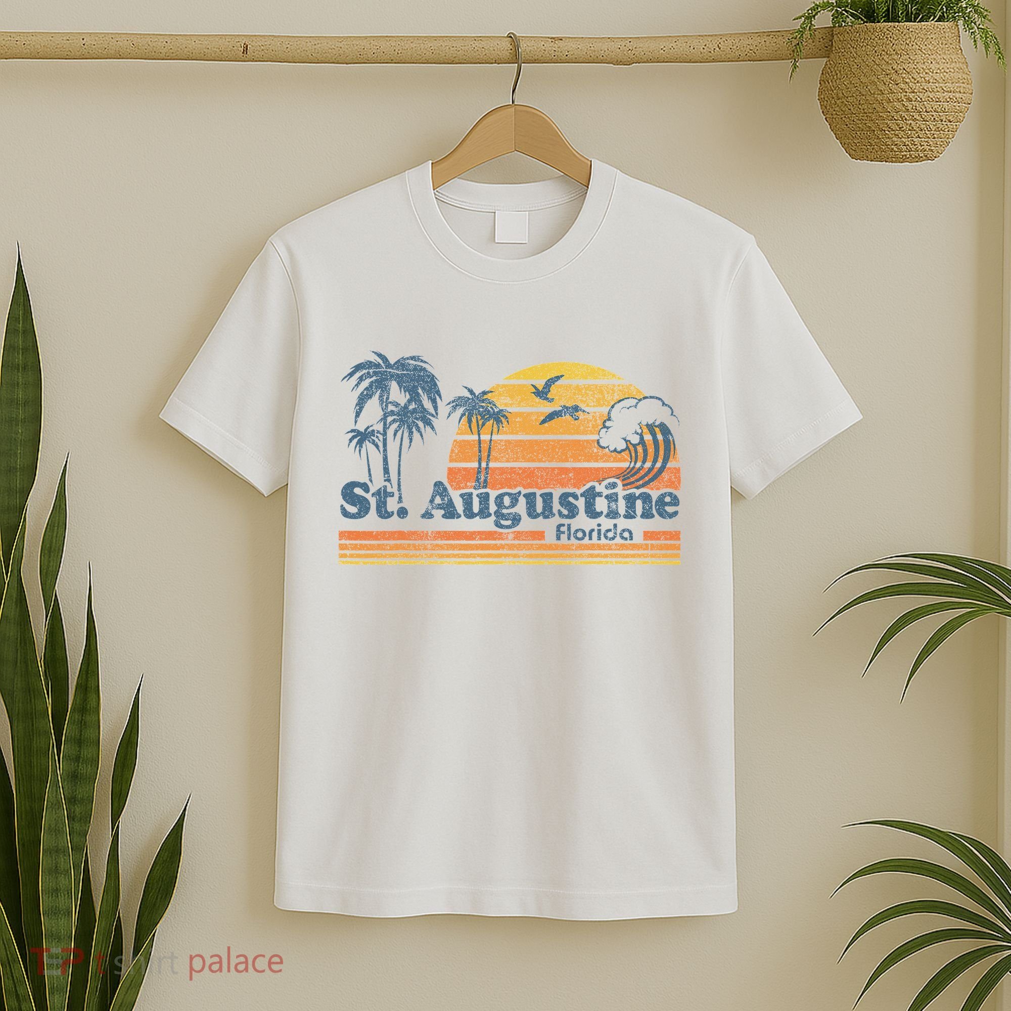 St Augustine Beach Florida Vintage Spring Break 70s Retro T-Shirt