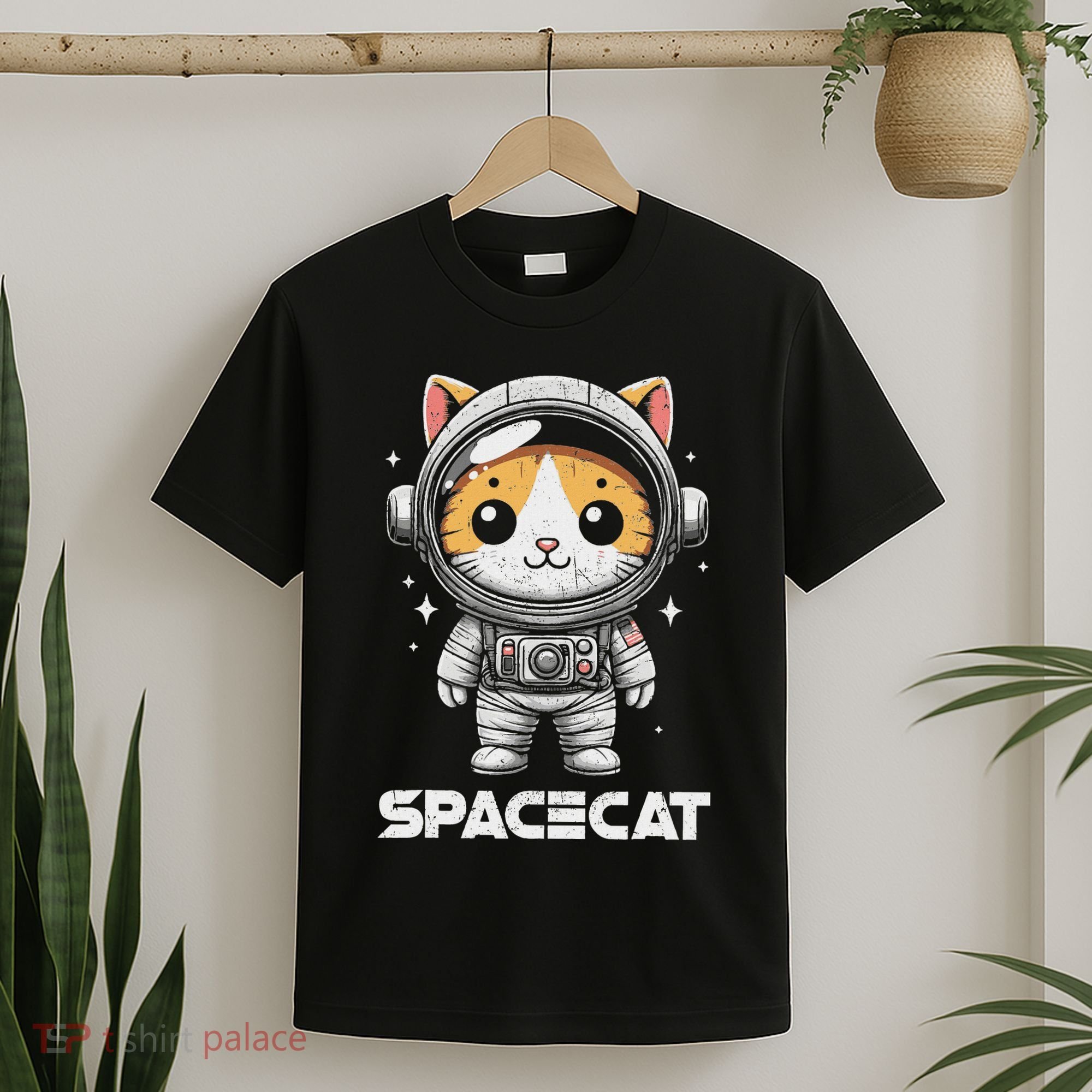 Spacecat Astronaut Cat Kitten Spaceman Cosmonaut Distressed T-Shirt