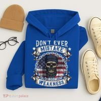 Skull American Flag Dont Ever Mistake Old Age For Weakness Hoodie thumb 4