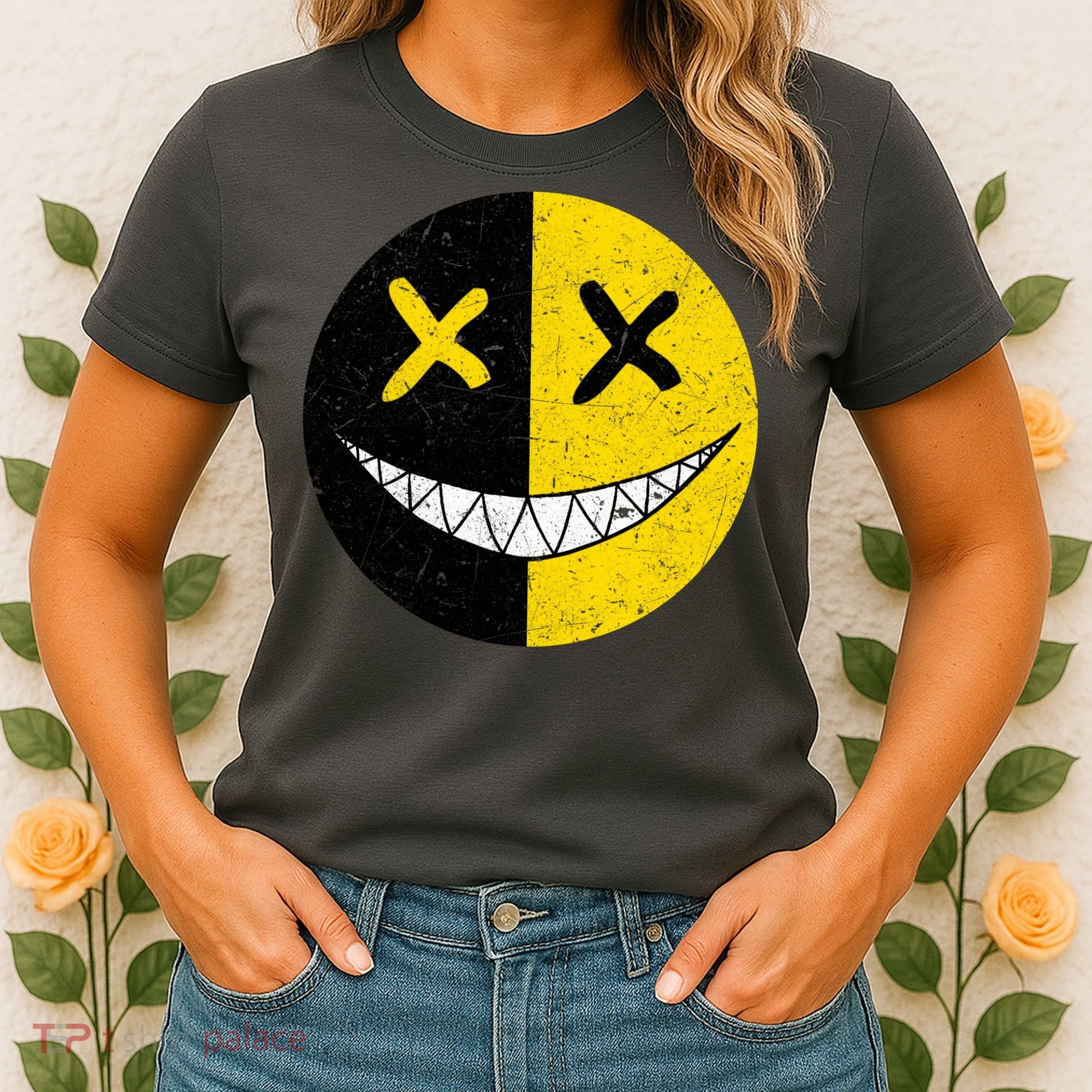 Street Abstract Graffiti Smile X Face Women's T-Shirt