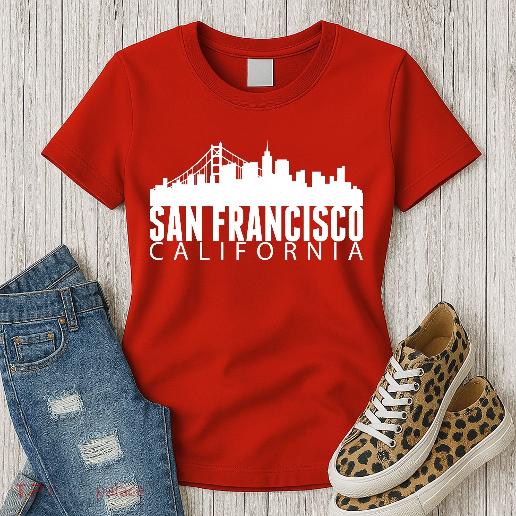 San Francisco California Skyline Women's T-Shirt